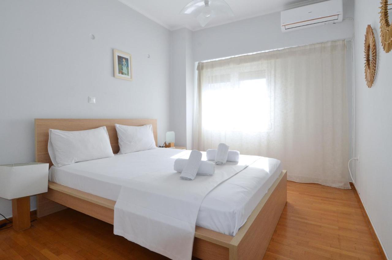 Apartment In The Heart Of Athens Next To Metro ภายนอก รูปภาพ